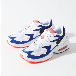 Nike Air Max2 Light Sneakers